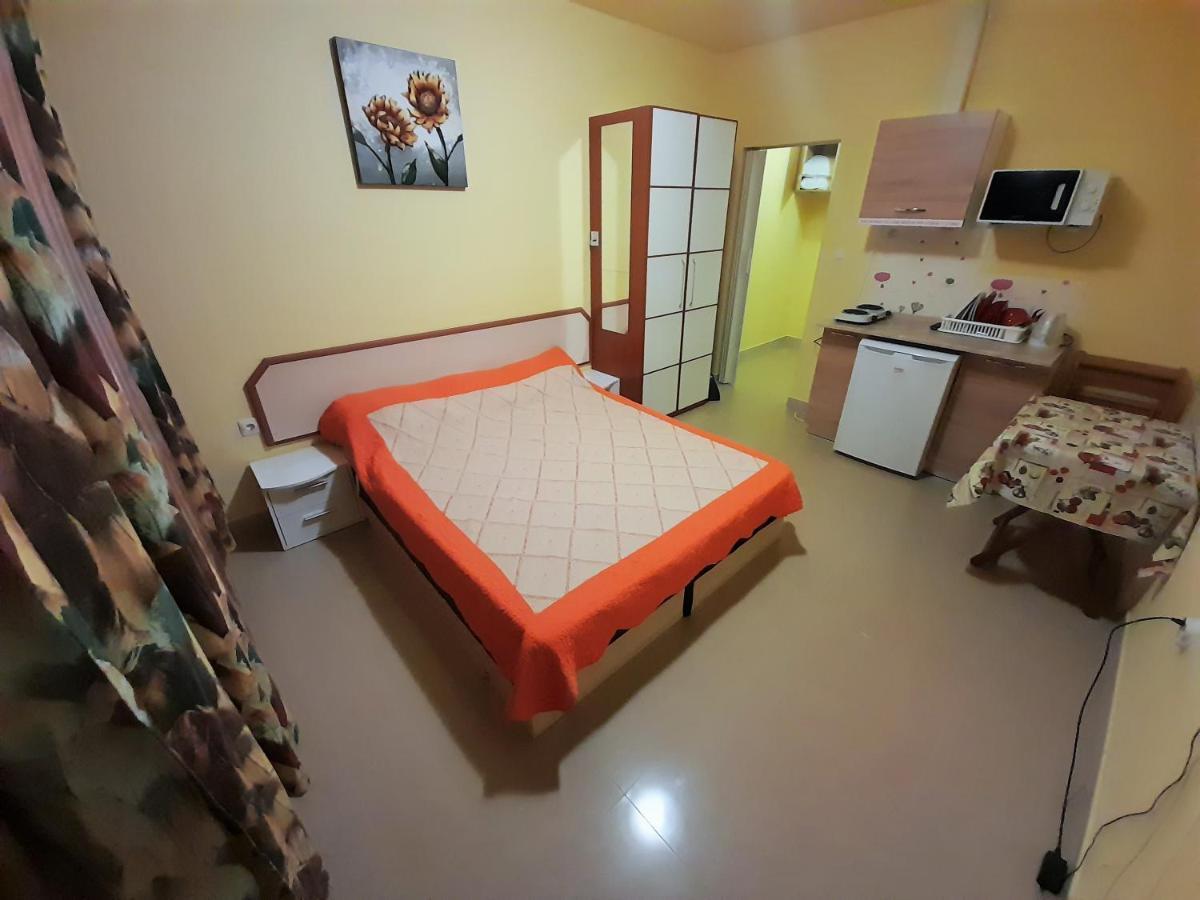 Apartment Pasat Napospart Kültér fotó